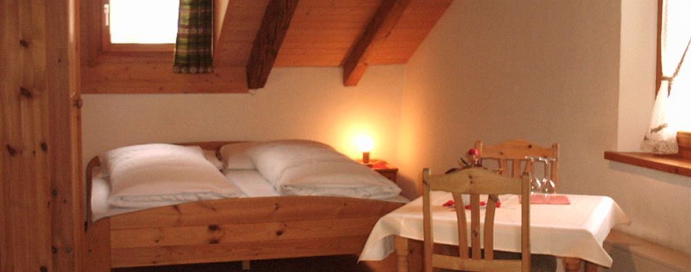 Schorta'S Alvetern - Boutique Hotel & Restaurant Ardez Zewnętrze zdjęcie