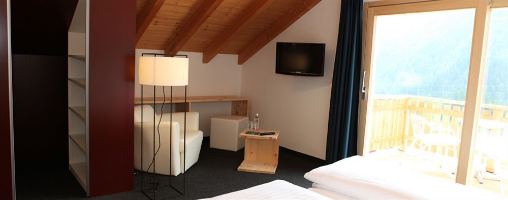 Schorta'S Alvetern - Boutique Hotel & Restaurant Ardez Zewnętrze zdjęcie