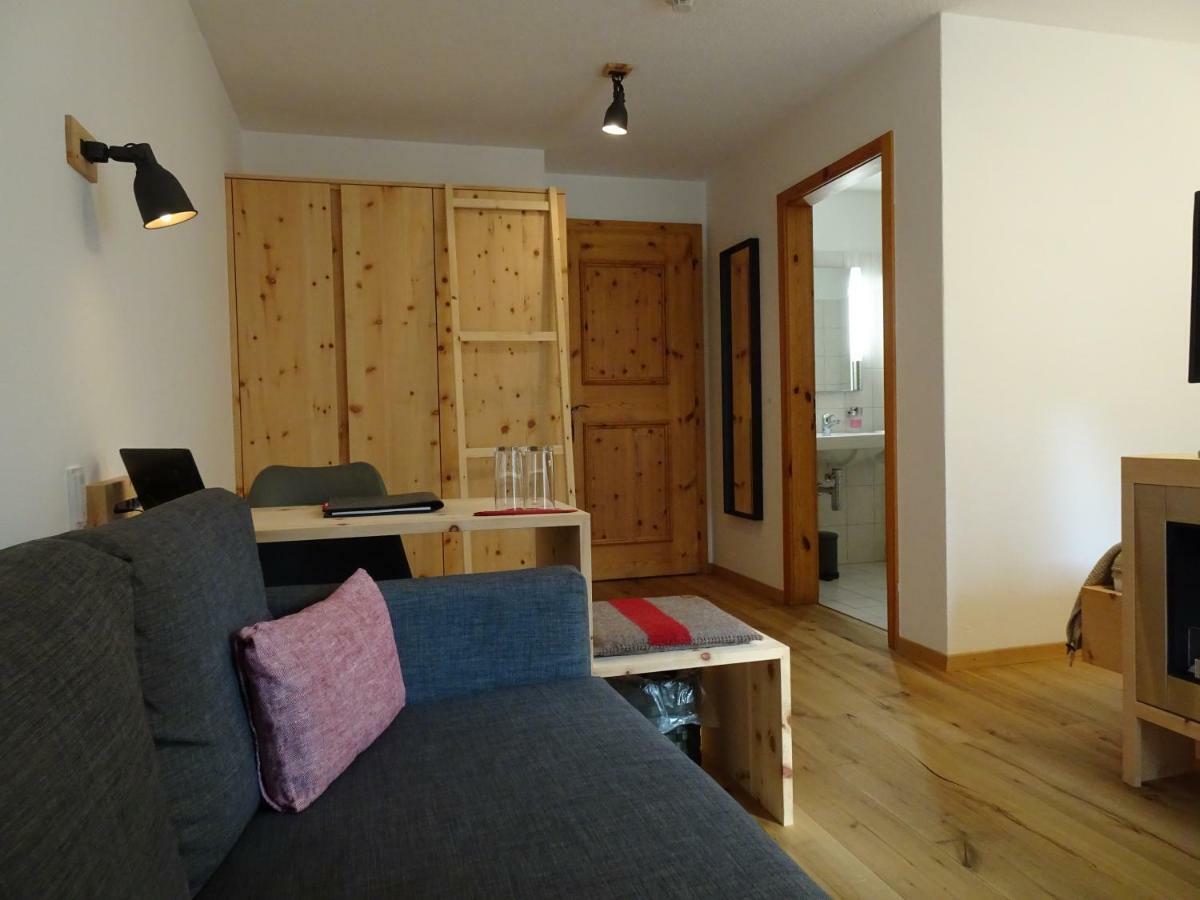 Schorta'S Alvetern - Boutique Hotel & Restaurant Ardez Zewnętrze zdjęcie